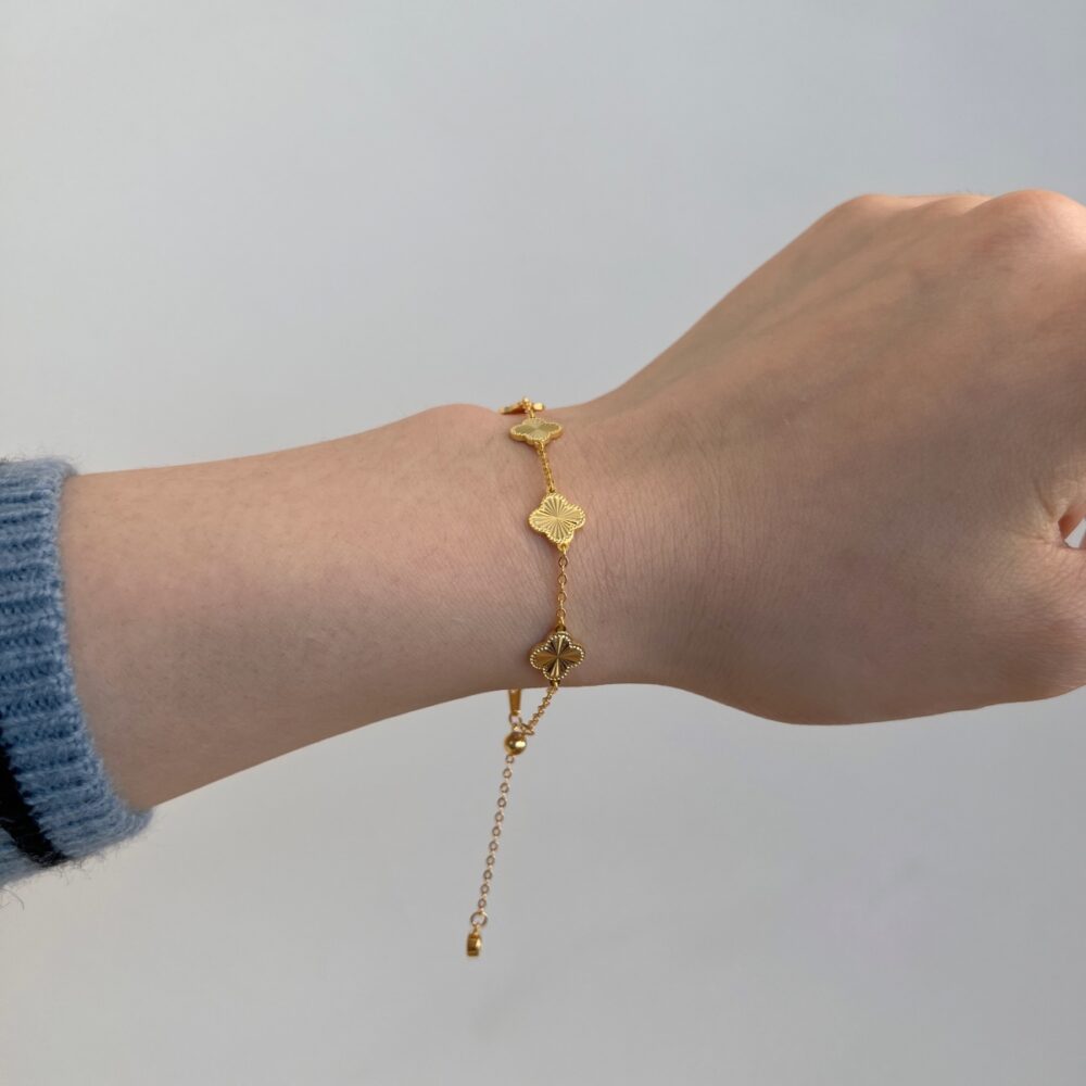 18K Gold-Plated 925 Sterling Silver Clover Essence Bracelet - Image 5