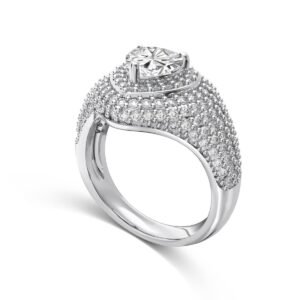 Christmas Heart – 925 Sterling Silver Chunky Heart-Shaped Zirconia Ring - View 1