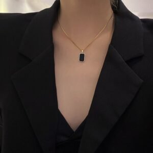 Midnight Charm – Women's Stainless Steel Chain Necklace with Black Stone Pendant - Alternate View