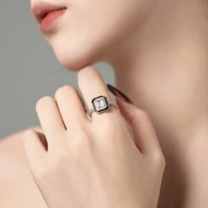 Lusso Nero - 925 Sterling Silver Emerald Cut Zirconia Ring - View 3